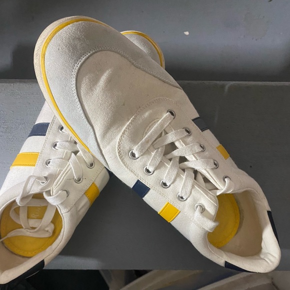 Club Room casual retro sneakers. Off white a blue and yellow stripe. Size 12 - Picture 1 of 5